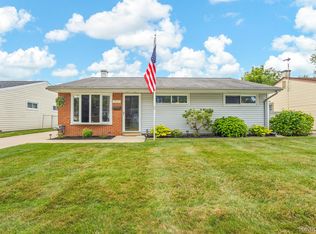 1620 S Walton St, Westland, MI 48186