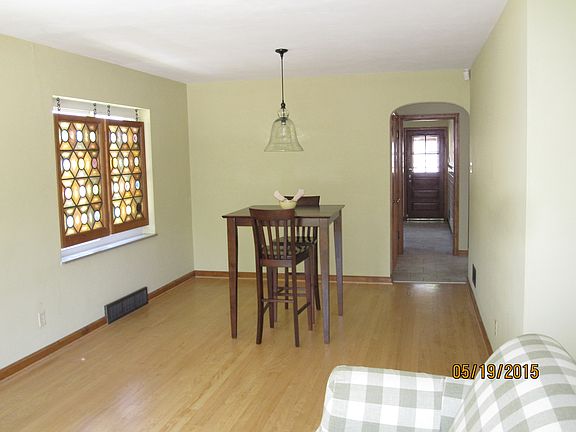 4th image of 6329 Lansdowne Ave
