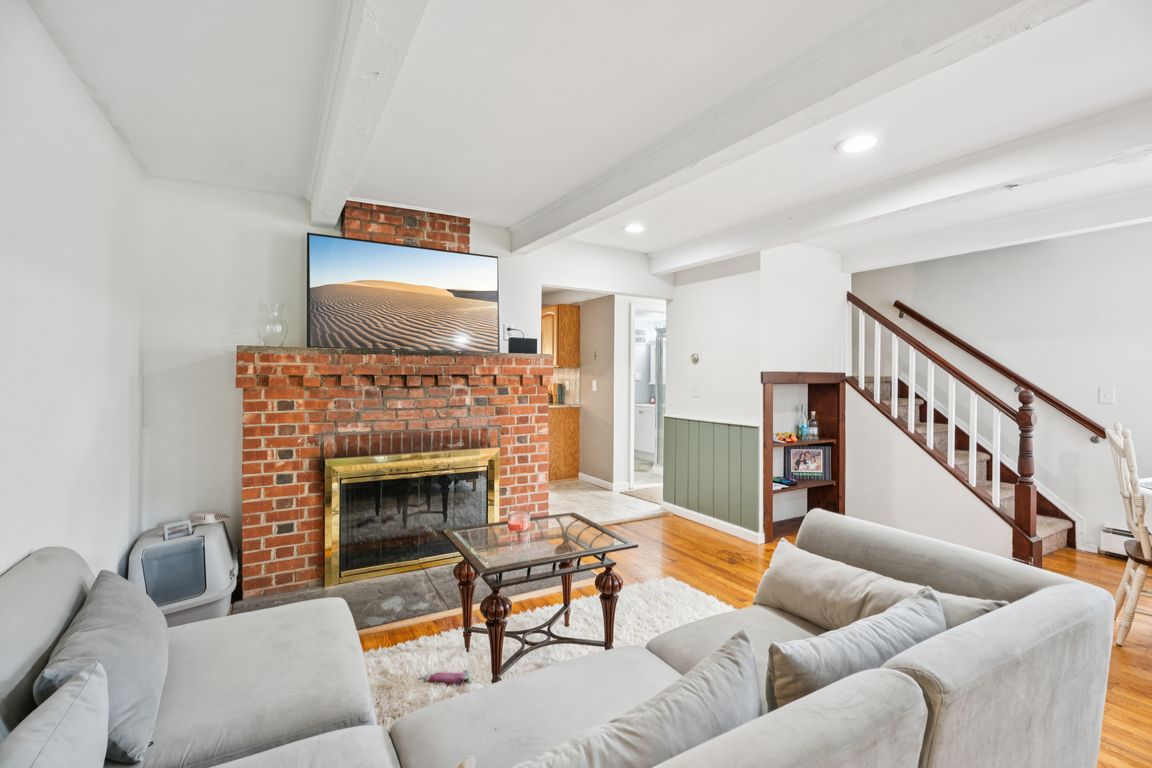 Poplar Ave-S1907-004.jpg