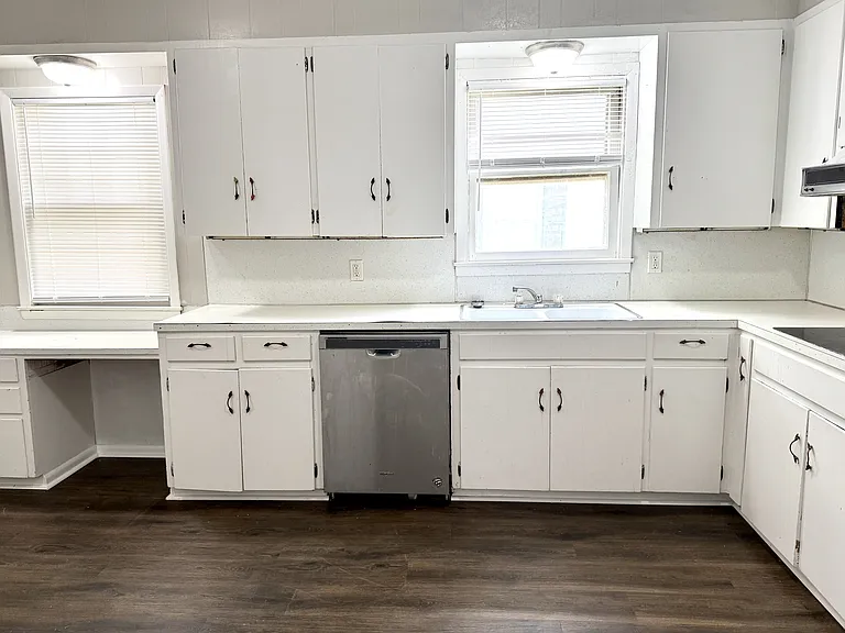 409 B St NW — Photo 8