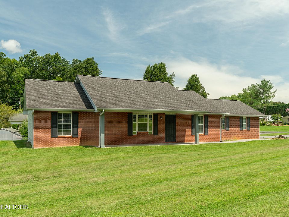 1st image of 106 McDowell Ln