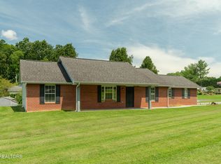 106 McDowell Ln, Seymour, TN 37865