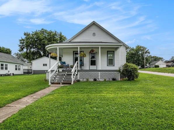 209 1st St, Neola, IA 51559