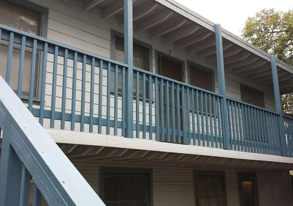 Apartment is on 2nd Floor of Guesthouse