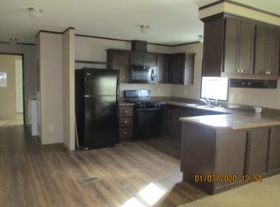 30004 Adorne Dr, Novi, MI 48377