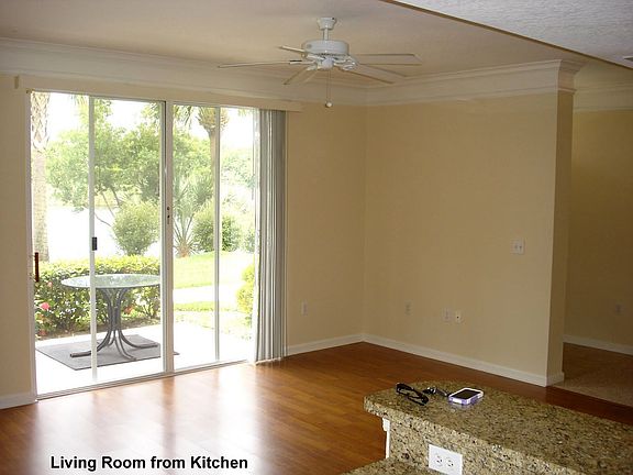 4th image of 2044 Alta Meadows Ln APT 1810