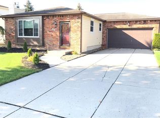 83 Jerome Ct, Cheektowaga, NY 14227