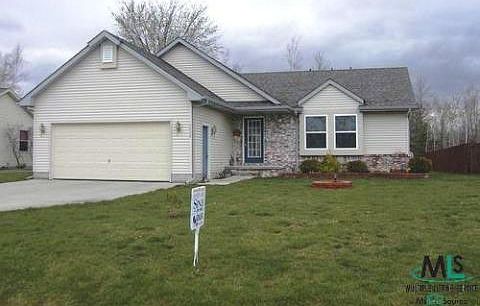 1st image of 5052 N Anglewood Ct