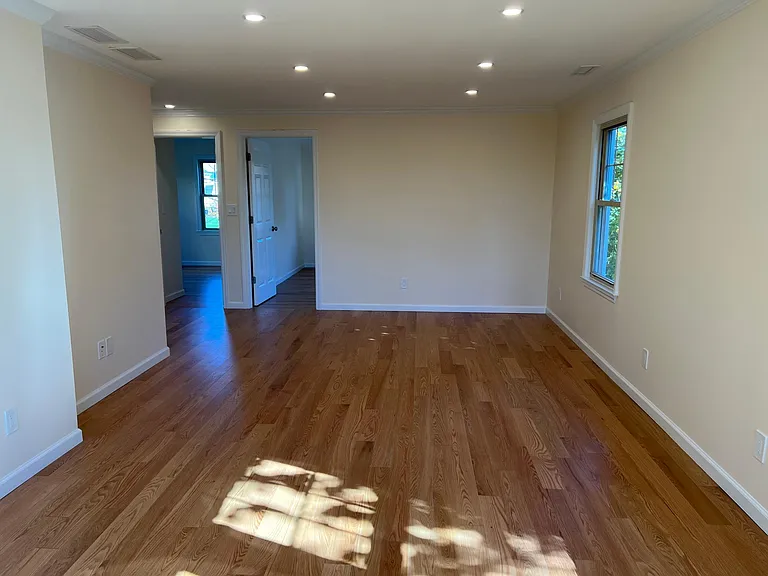 8 S Smith St #2 — Photo 10
