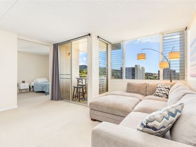 1624 Dole St APT 1001, Honolulu, HI, 96822