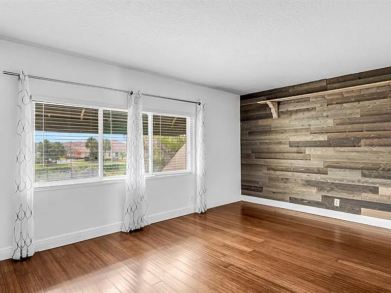 7 Emerald Ct — Photo 20