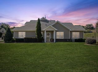 2611 Andover Glen Rd, Raleigh, NC 27604
