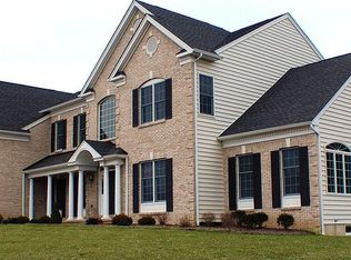 2 Stone Forge Rd, Andover, NJ 07821