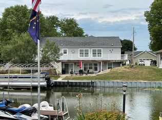 2009 Smith Ct, Rochester, IN 46975