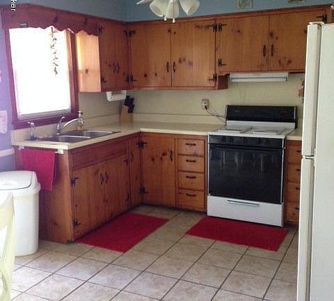 5th image of 8297 Dorinda Dr