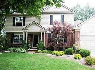 2080 Blue Stone Ln, Commerce Twp, MI 48390