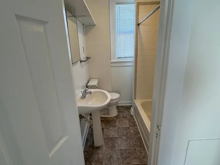 3307 Semmes Ave #2 — Photo 7