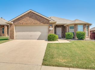 427 Harding Ln, Lavon, TX 75166