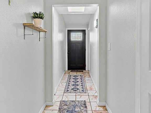 2nd image of 225 Moon River Ln