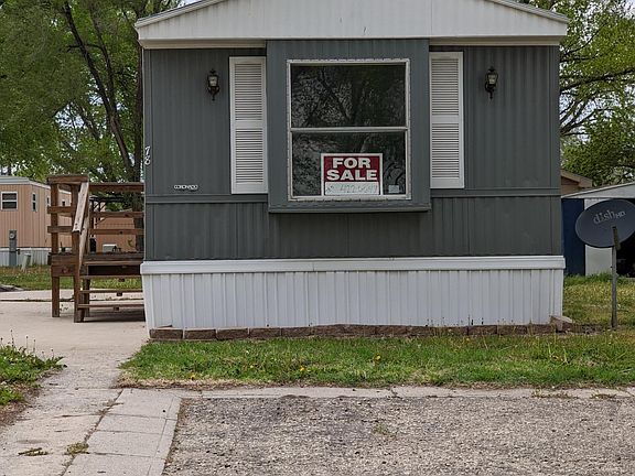 2nd image of 820 Grant Ave
