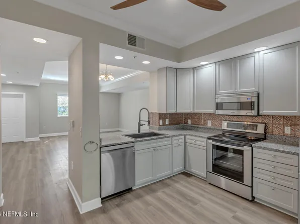 9745 TOUCHTON Road #1601, Jacksonville, FL 32246