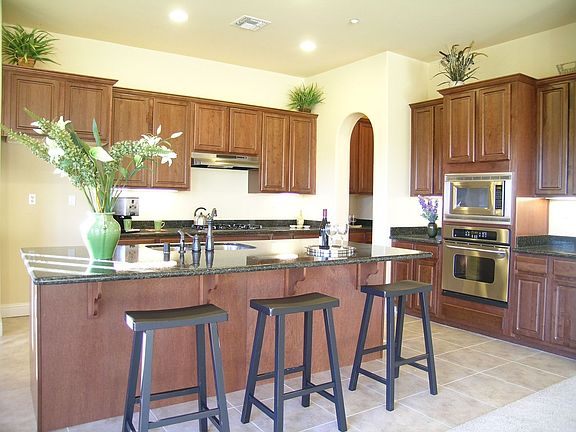 Gourmet Kitchen