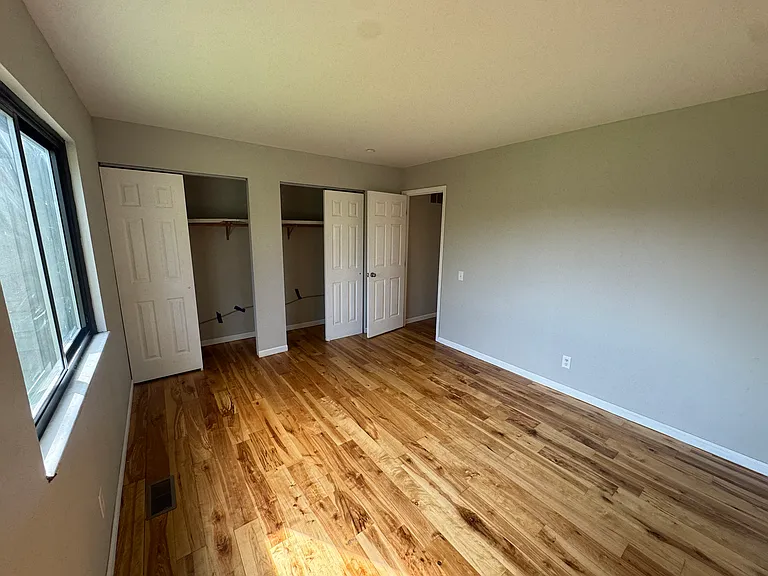 5971 Sir Edward Ct — Photo 8
