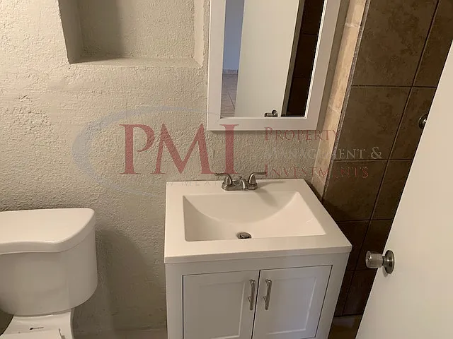 450 Picacho Avenue #15 — Photo 23