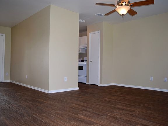 4th image of 10416 Westridge St