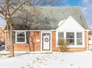 6 Hawthorne Rd, Broomall, PA 19008