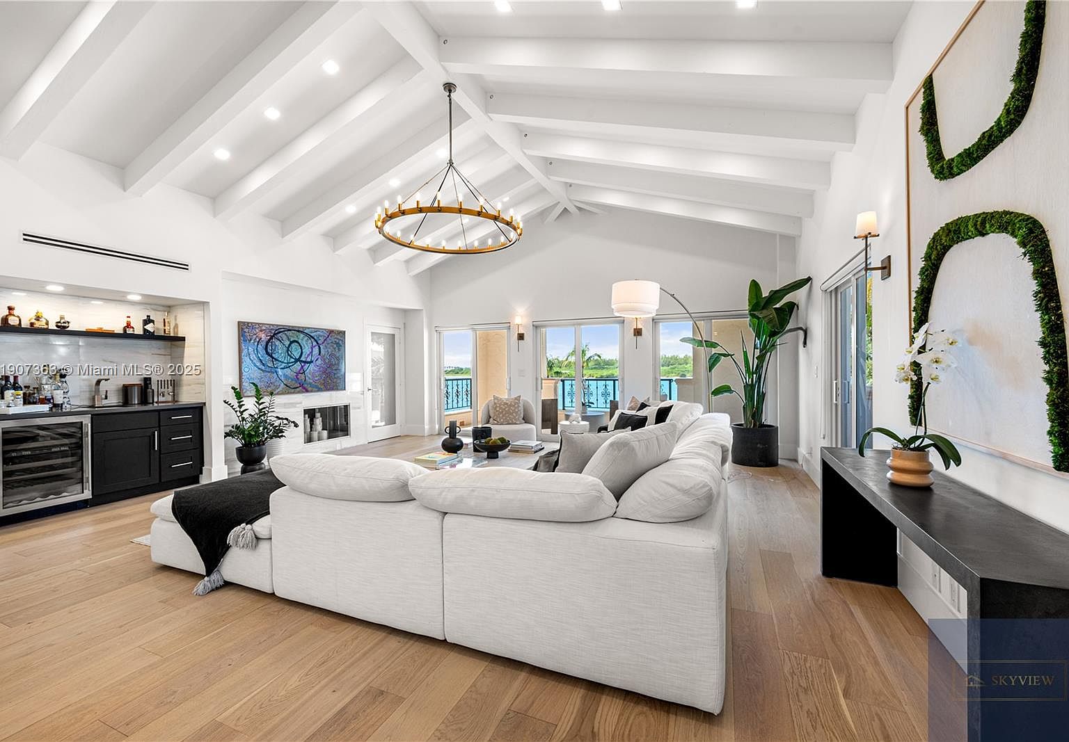 2236 Fisher Island Dr #3306