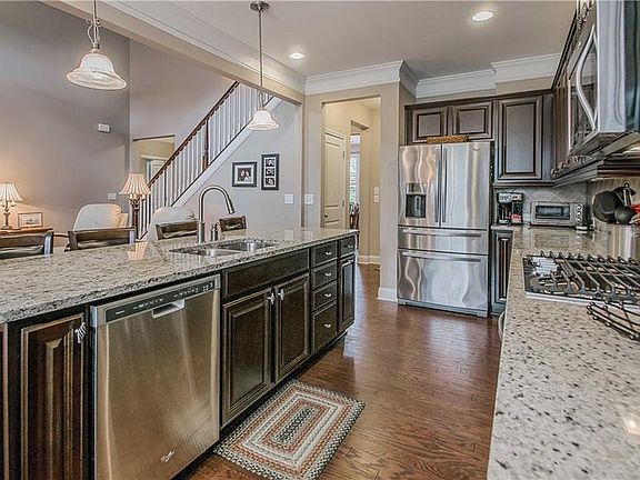 5th image of 144 Johnston Farm Ln