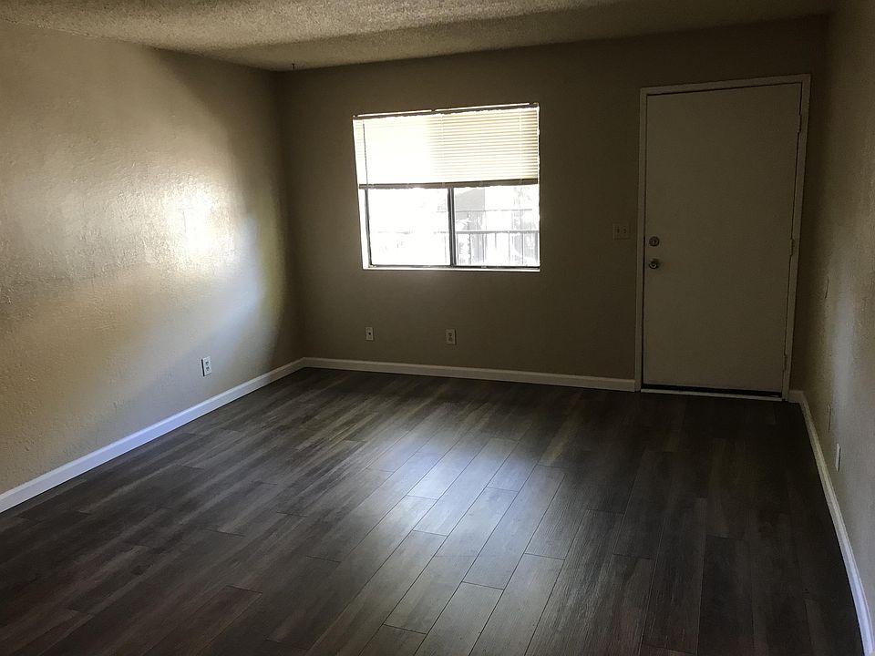 1st image of 1046 W Morton Ave APT 5