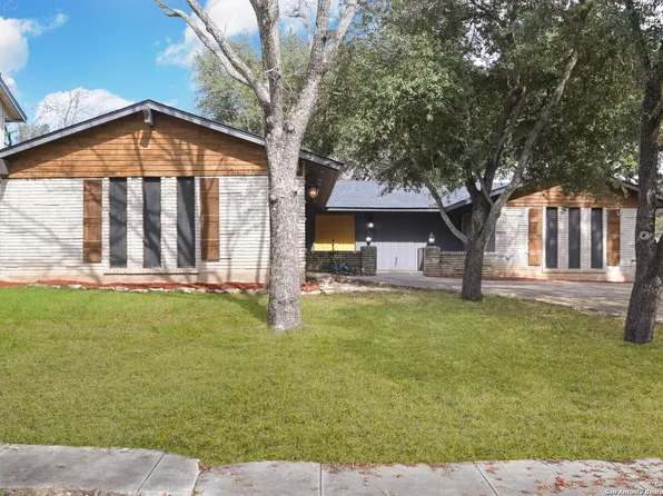 427 DE SOTO DR, Universal City, TX 78148