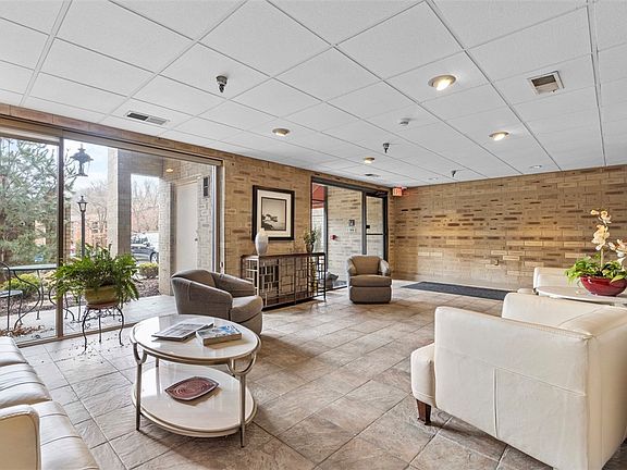 2nd image of 1400 Smokey Wood Dr #208