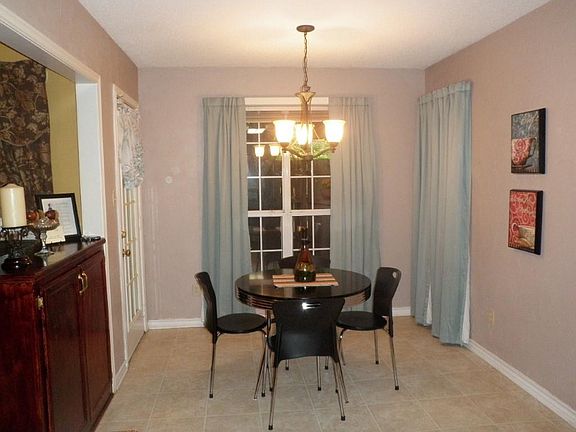 4th image of 3511 Clear Creek Cir