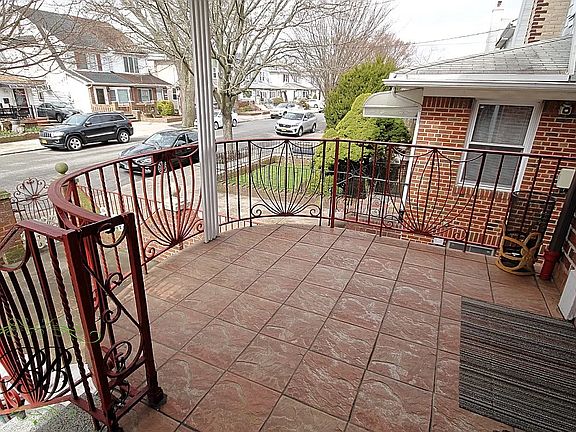 3rd image of 2175 E 37th St
