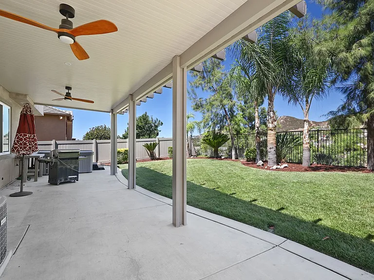 35459 Sumac Ave — Photo 35