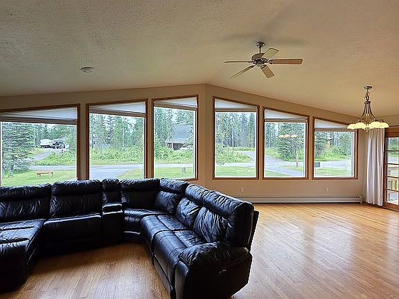 5th image of 47440 Saint Andrews Ct