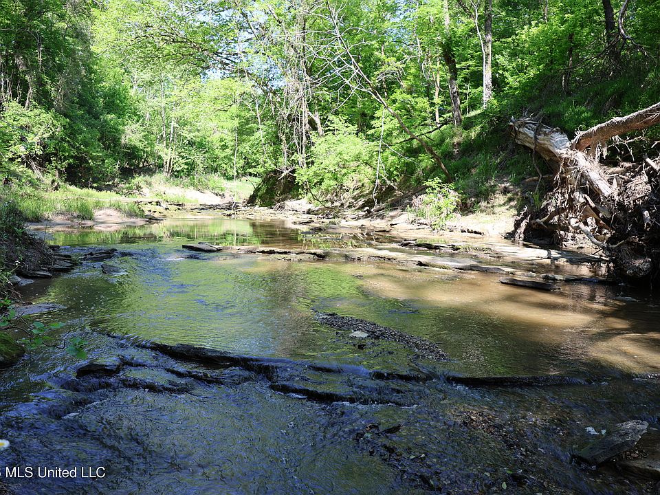 1st image of 1060 Pearline Bailey Rd