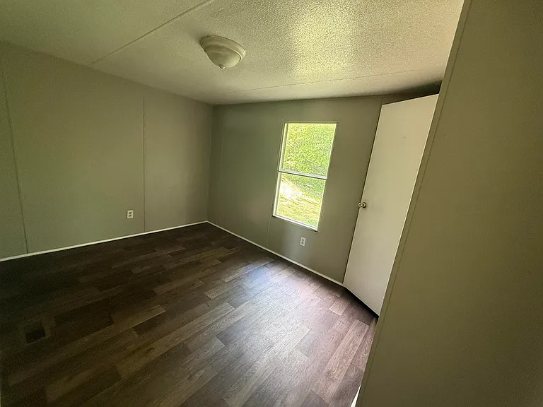 184 Right Ave #57 — Photo 19