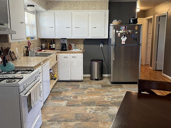 4th image of 2314 N Mary Ellen St