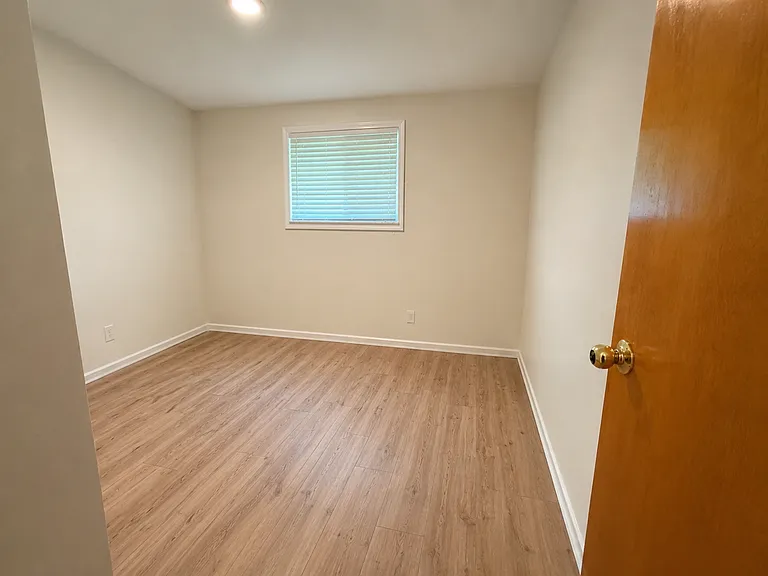 1st bedroom