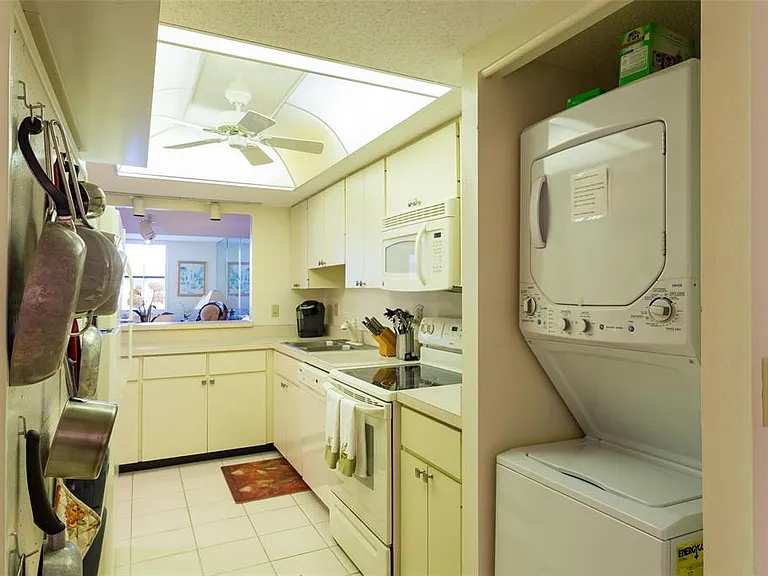8767 Midnight Pass Rd #506F — Photo 10