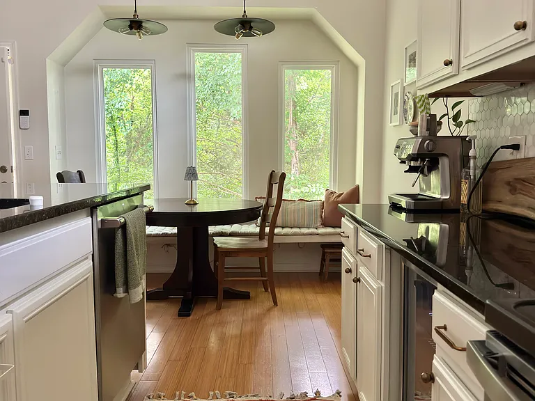 1109 Clairmonte Dr — Photo 12