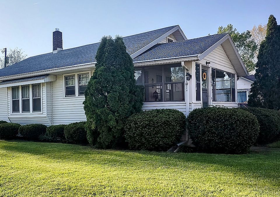 1st image of 1201 Magnolia Ave