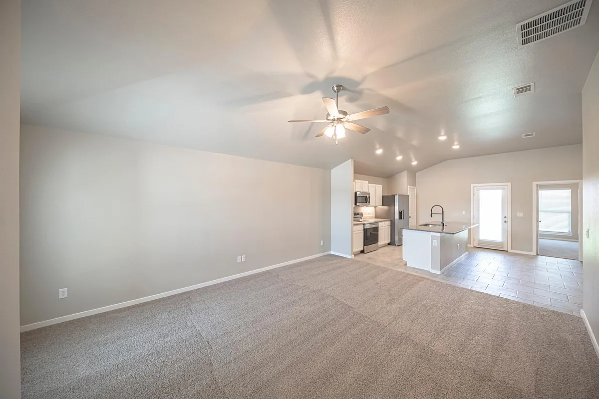 Building Photo - 6722 Rio Bravo St