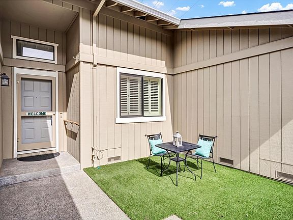 3rd image of 7119 Overlook Drive