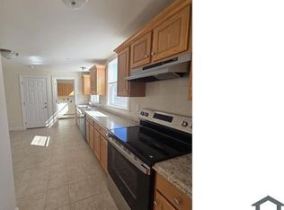69 Mall St FLOOR 1, Lynn, MA 01905