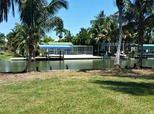 3600 San Carlos Dr, Saint James City, FL 33956